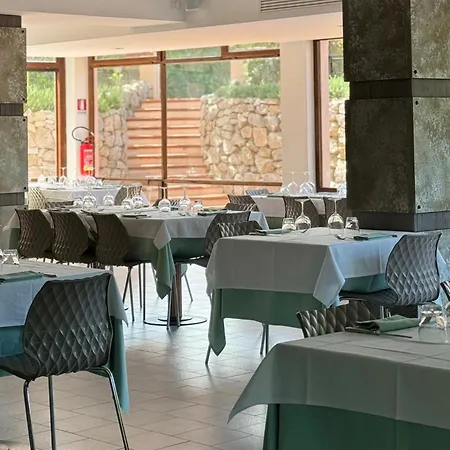 Dei Coralli 3*
