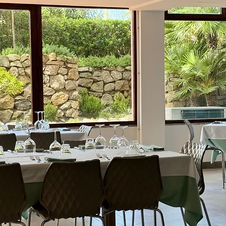 Hotel Dei Coralli 3*