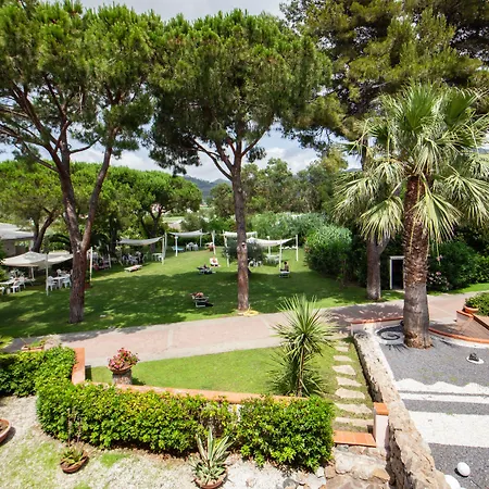 Hotel Dei Coralli 4*