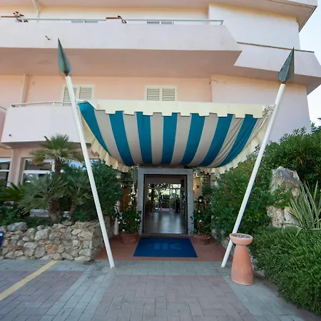 Hotel Dei Coralli 4*